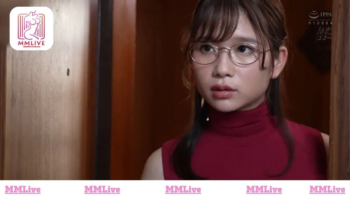 Bỏ lại quá khứ bị quấy rối nơi công sở, Rena Momozono chứng minh bản lĩnh và vẻ đẹp có thể tỏa sáng trong mọi hoàn cảnh.